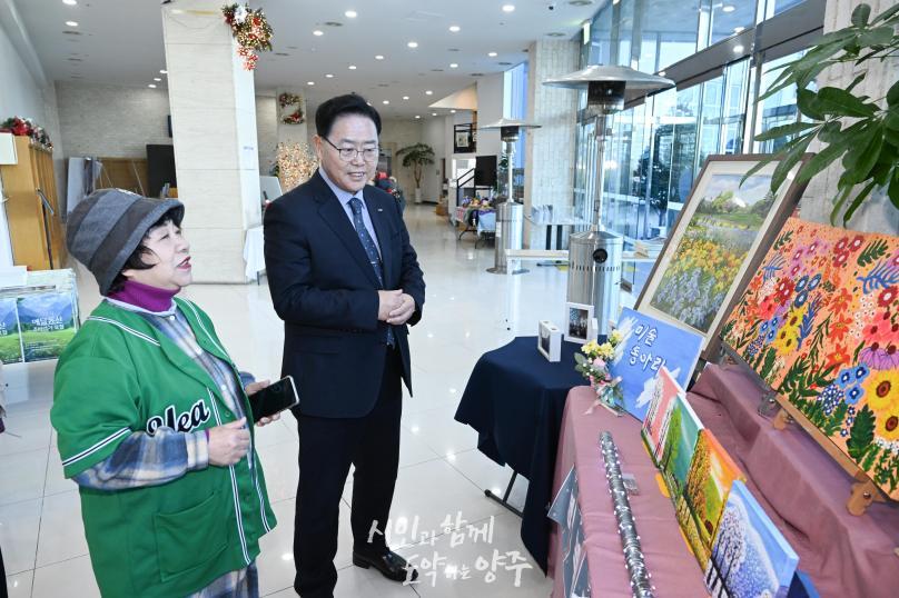 예향경로대학 졸업식 의 사진