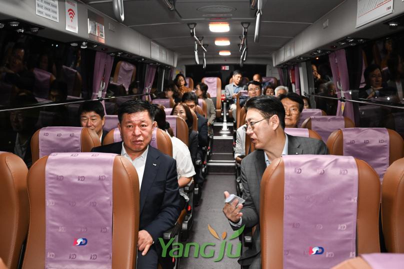 1407번 광역버스 개통식 의 사진