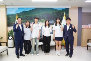 전국체육대회 출전 선수 격려 의 사진