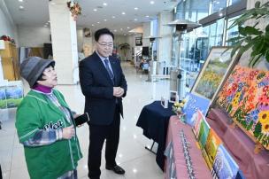 예향경로대학 졸업식 의 사진