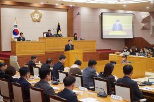 의회 시정연설 의 사진