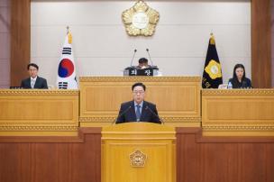 의회 시정연설 의 사진