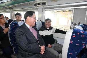 교외선 홍보 로맨틱 버스킹 의 사진