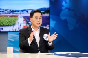 OBS 뉴스 오늘 대담 의 사진