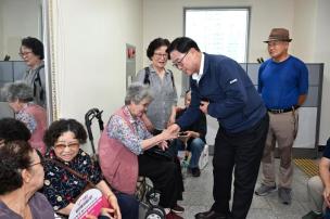 회천3동 짜장면 나눔 행사 의 사진