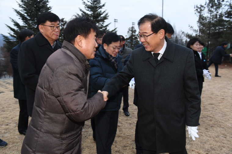 신년 현충탑 참배 이미지7