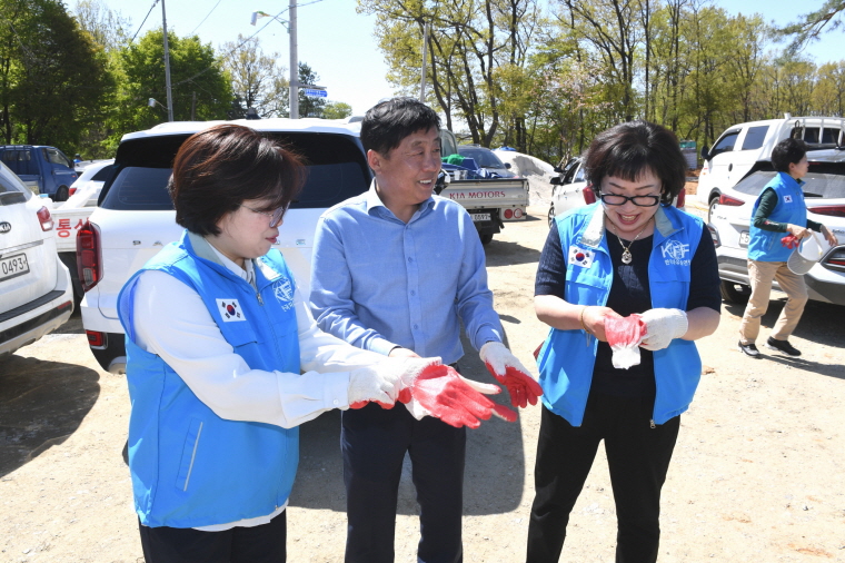 한국자유총연맹 양주시지회 식목행사 이미지3