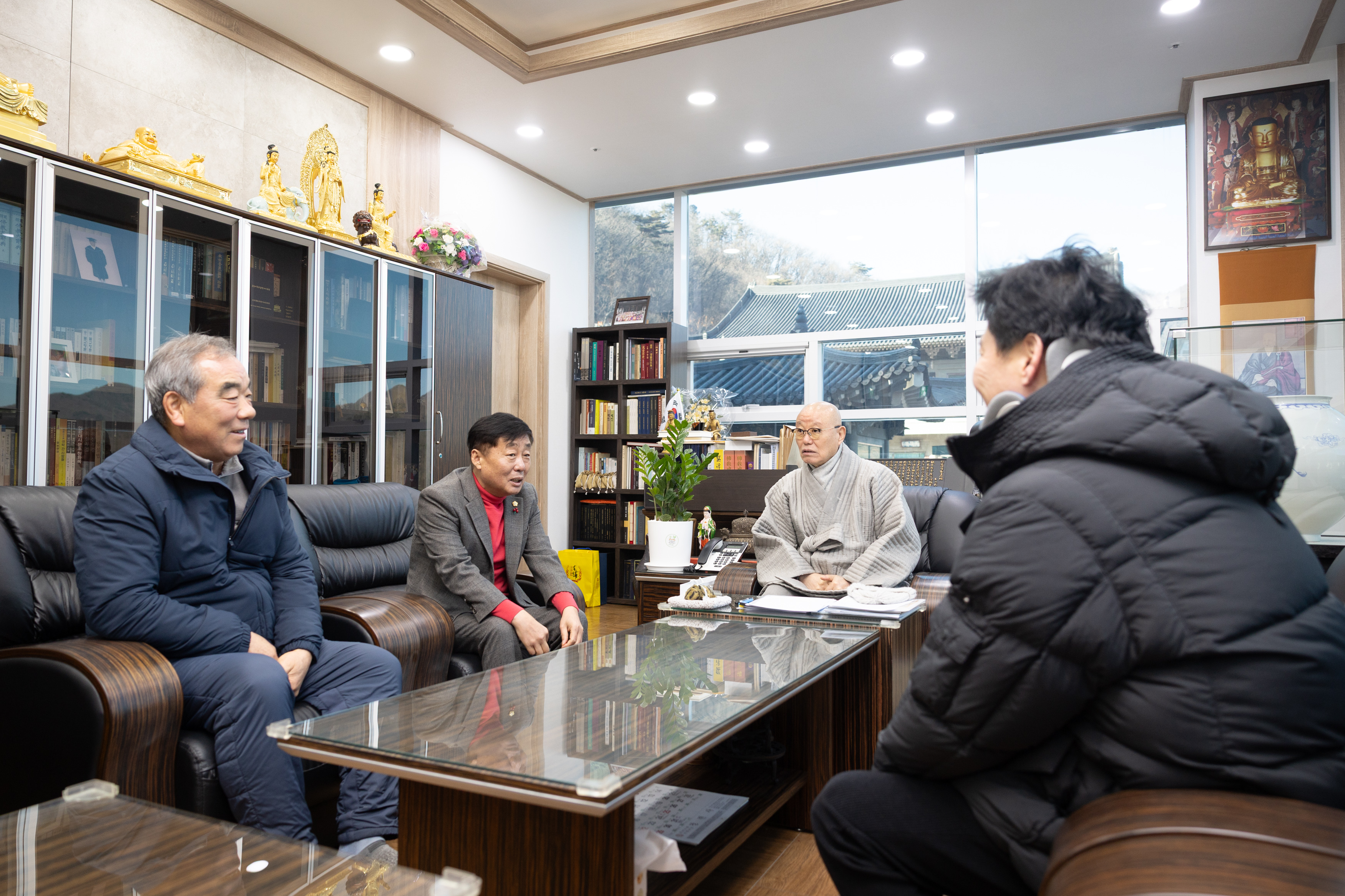 2026년 신년 맞이 사찰 방문 이미지3