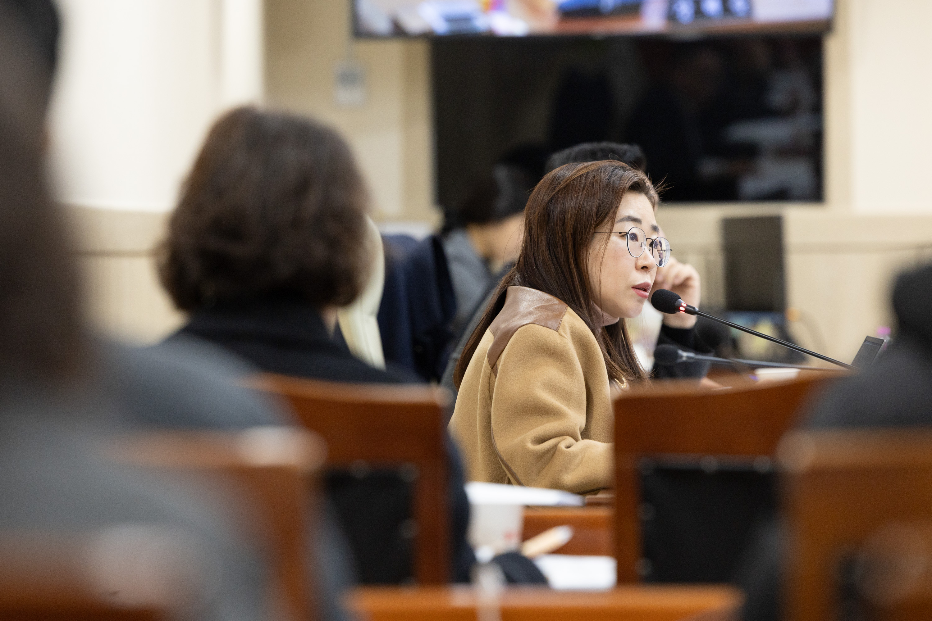 행정사무감사 중간보고회(2) 이미지21