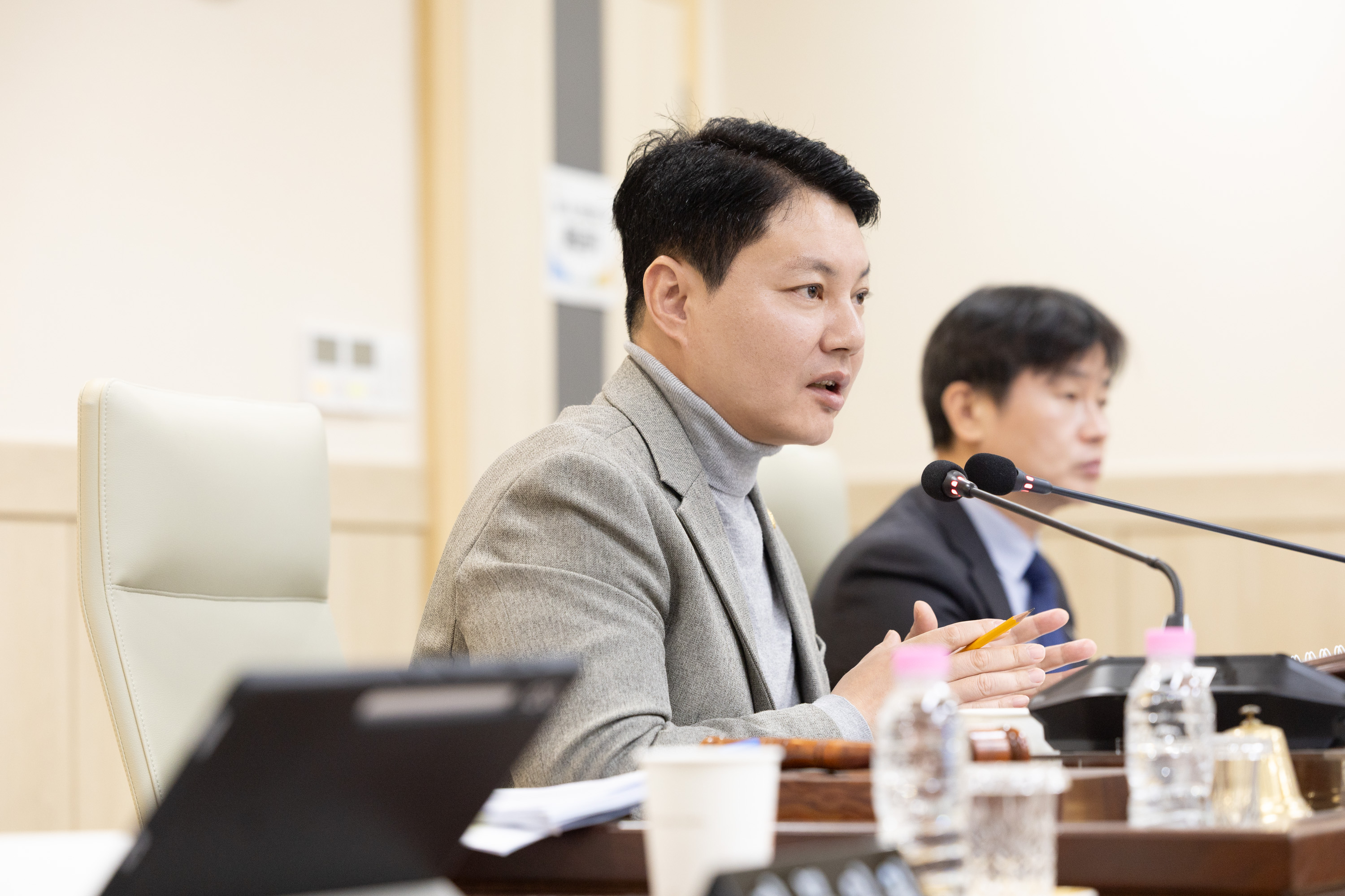 행정사무감사 중간보고회(2) 이미지25