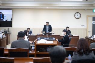 행정사무감사 중간보고 1일차(1) 이미지