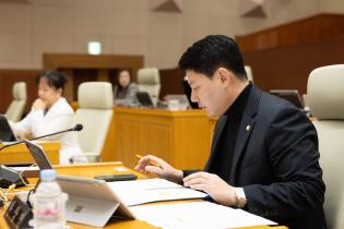 제385회 임시회 제2차 본회의 이미지