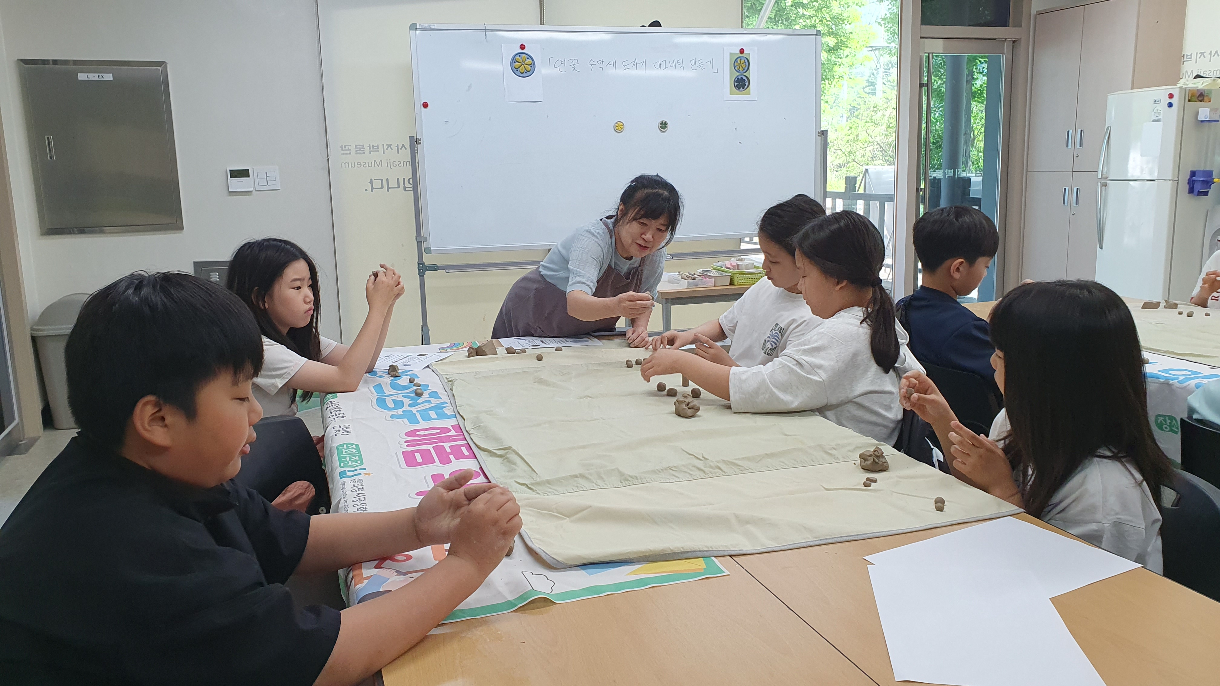 <2026년 공유학교 - 회암사지 K-굿즈 디자이너 2기> 이미지7