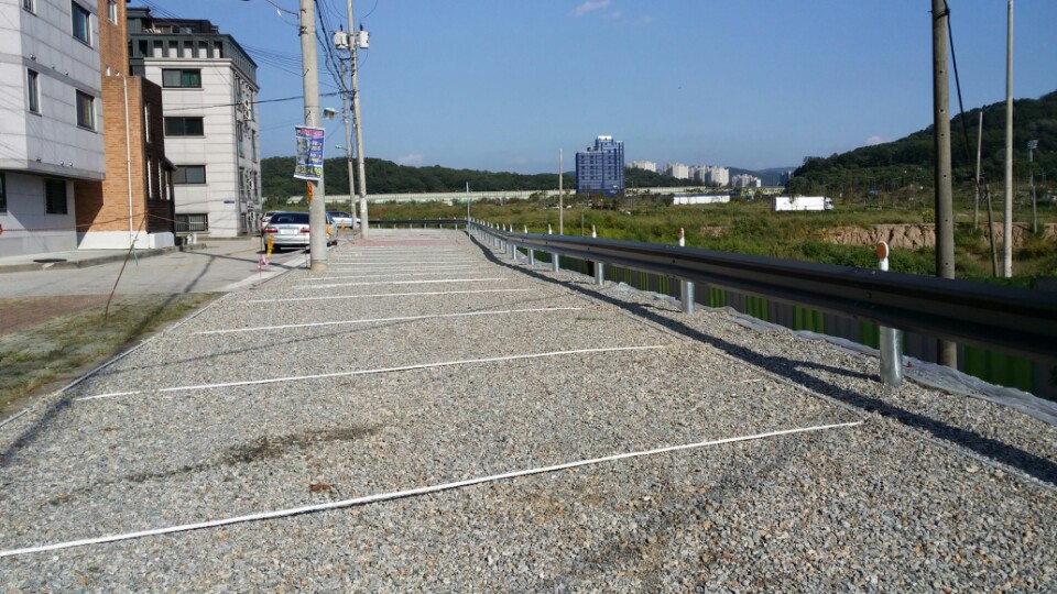 양주시, 엄상마을에 공영주차장 완공 … 120대 동시주차 이미지1