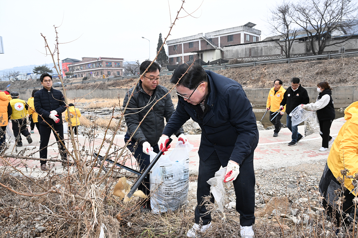 2023-02-18 양주시 적십자봉사회 환경캠페인 이미지