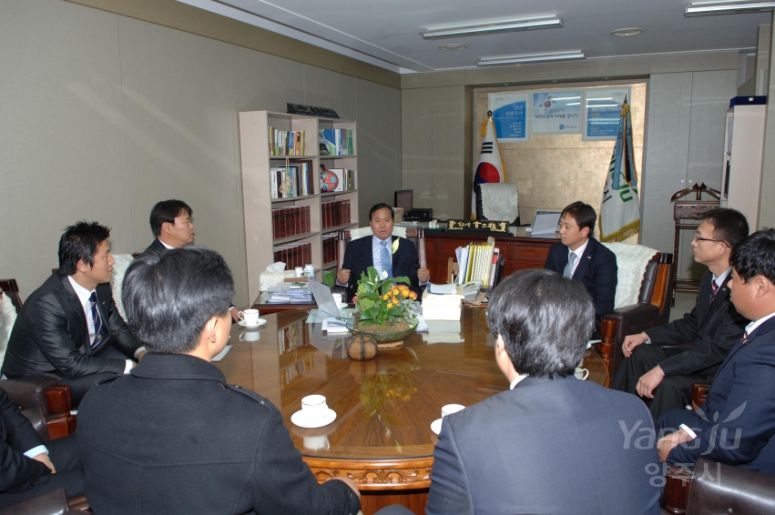 청년회의소회장단방문 의 사진