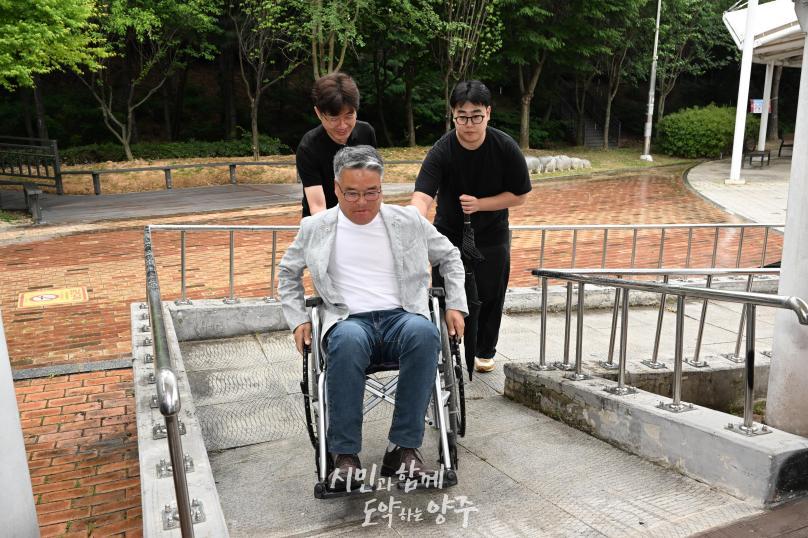 이동약자 불편사항 휄체어 체험 의 사진