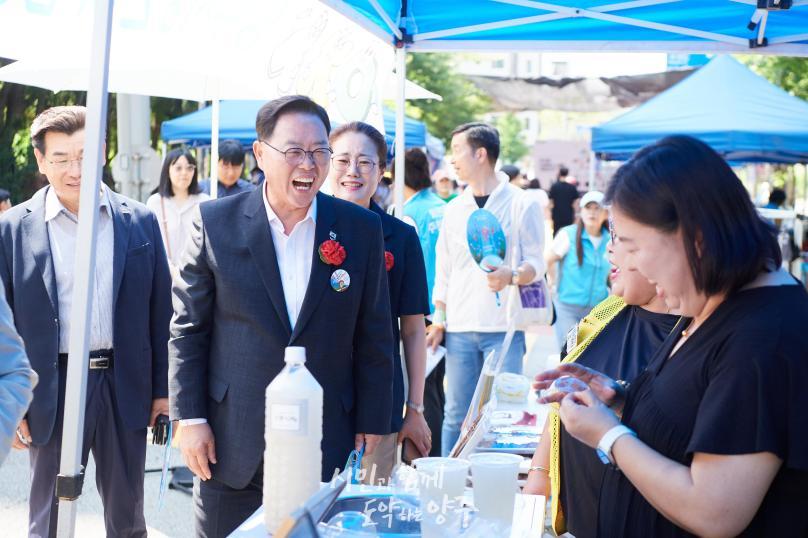 회천3동 주민총회 및 차 없는 도로 행사 의 사진