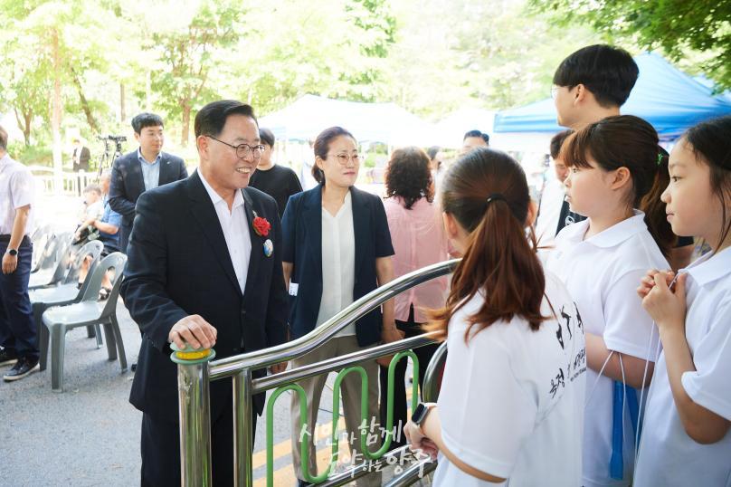 회천3동 주민총회 및 차 없는 도로 행사 의 사진