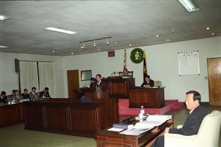 의회정기회의01 의 사진