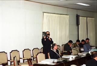 의회정기회의01 의 사진