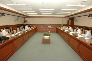 2008년 재정운영위원회 의 사진