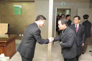 김준호부시장 사령장 의 사진