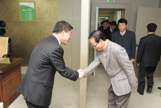 김준호부시장 사령장 의 사진
