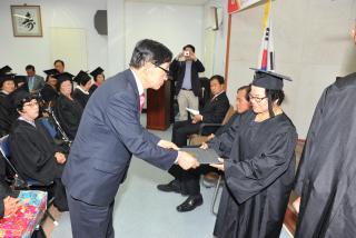 제17기 지회노인대학 및 제3기 회천노인대학 졸업식 의 사진