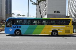 1300번 버스 개통식 의 사진