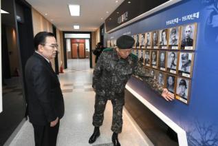 1군단 방문 의 사진
