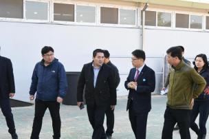 몽골 국장 공공승마장 방문 의 사진