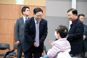 회천농협 조합원과의 대화 의 사진