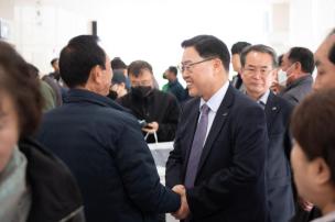 회천농협 조합원과의 대화 의 사진