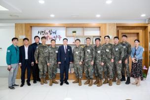 예비군 지휘관 간담회 의 사진