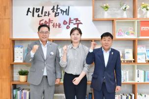 박승유 지휘자 면담 사진