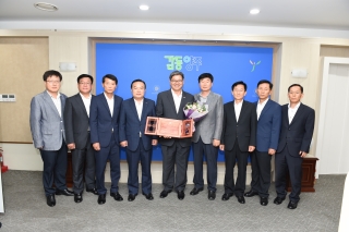 부시장님인사발령 사진
